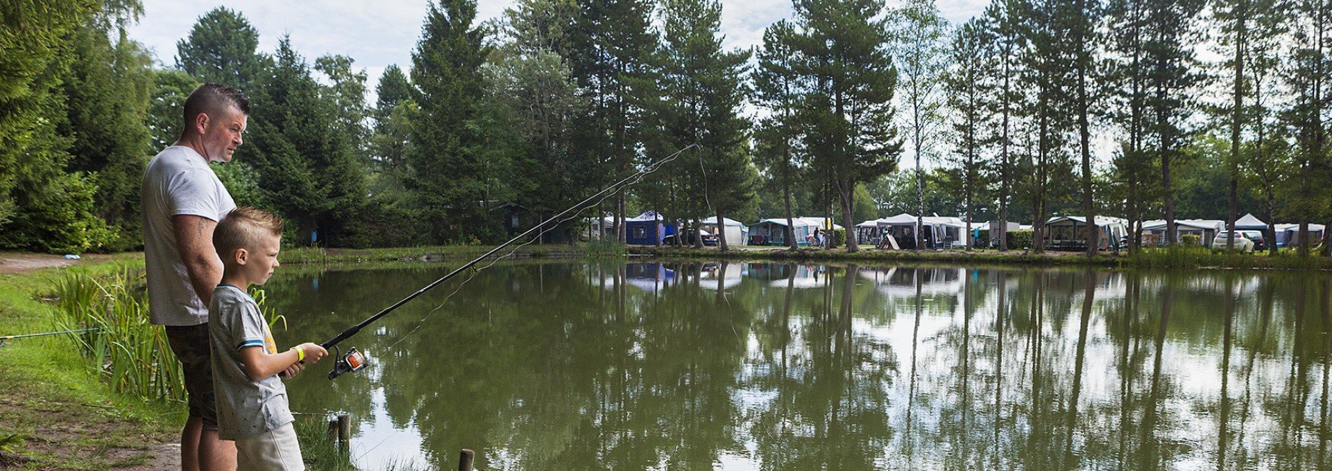Camping in België met visvijver